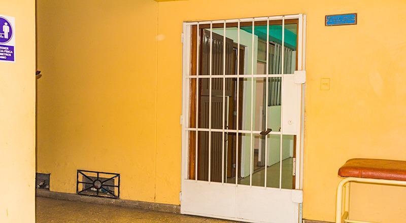 VENTA DE OFICINA 2° PISO EN AV. BALTA - CENTRO DE CHICLAYO